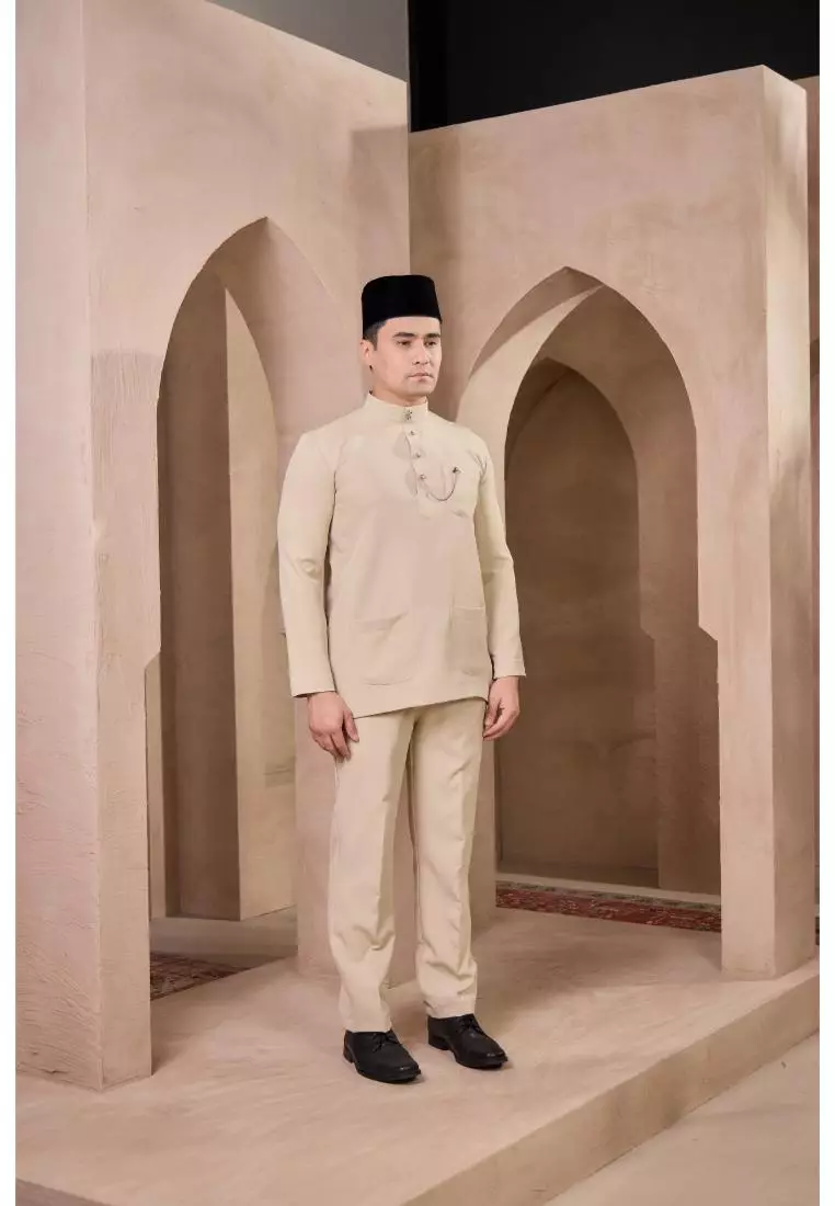 Baju Melayu Mahkota