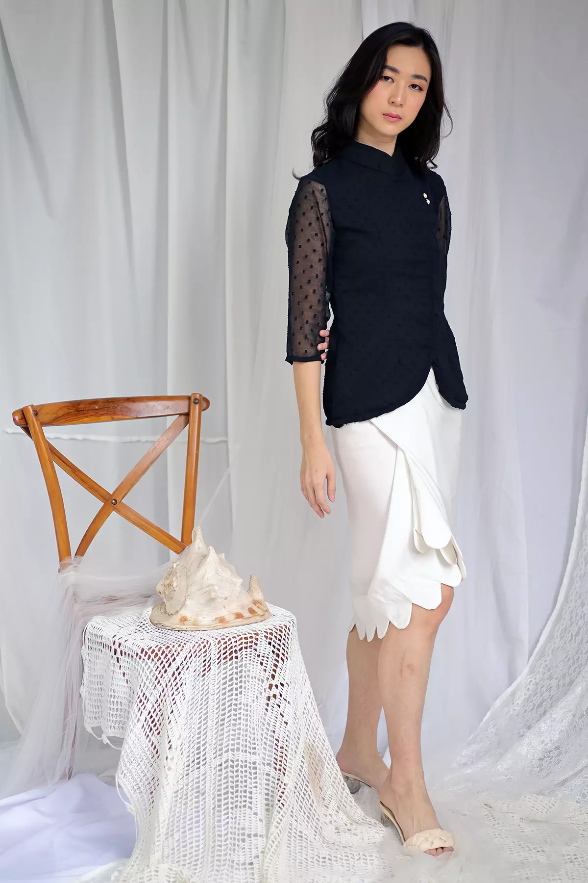 Jeng Dipha Rubiah Hitam Kebaya Janggan