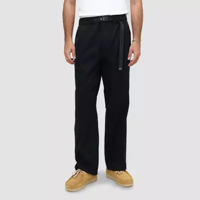 Hitam