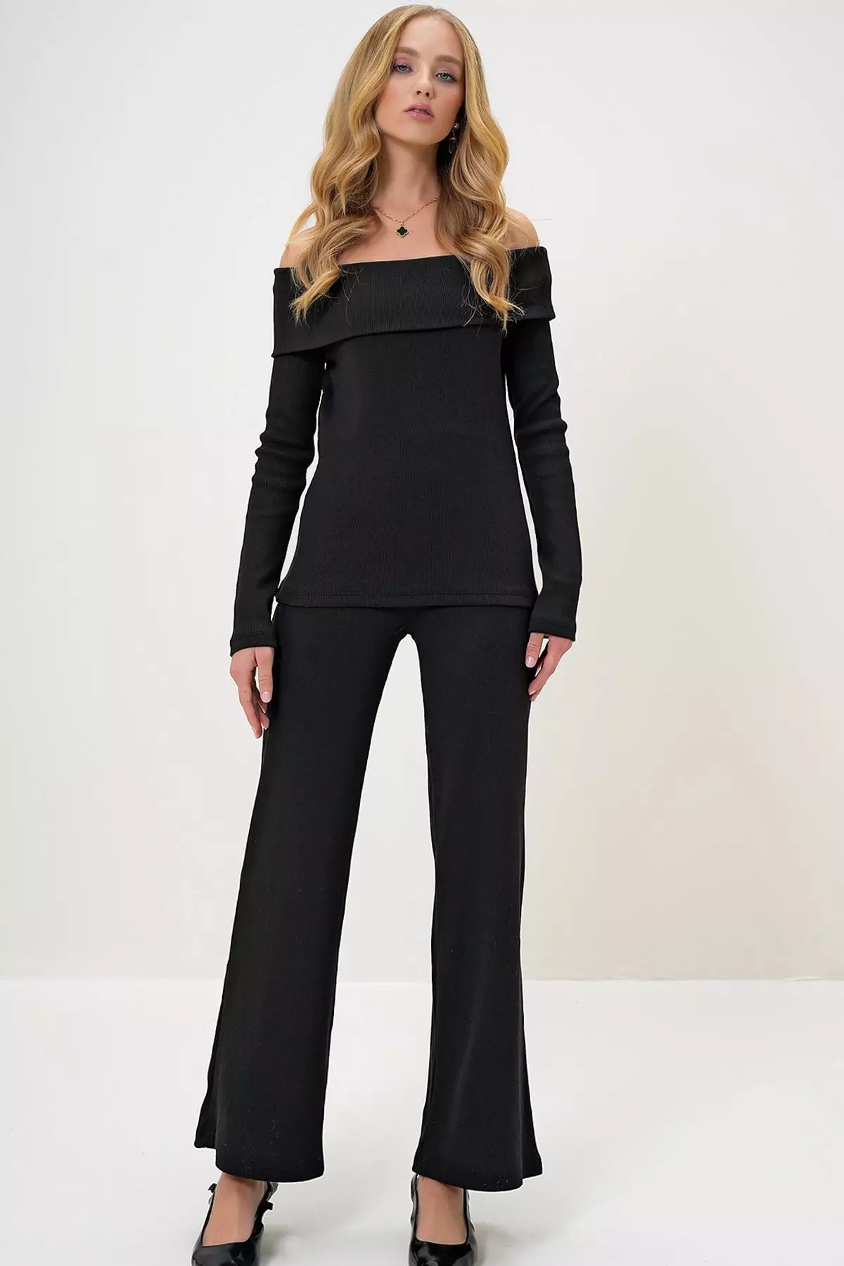 Off Shoulder Top & Pants Set