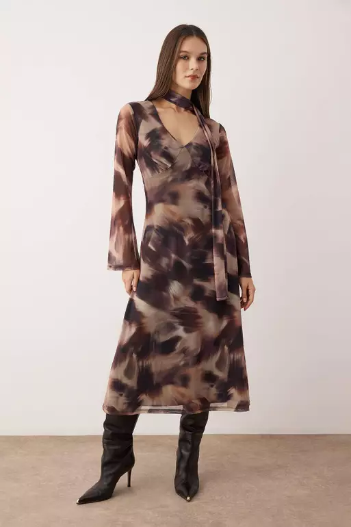 Multicolored Abstract Accessory Detailed Midi Knit Dress