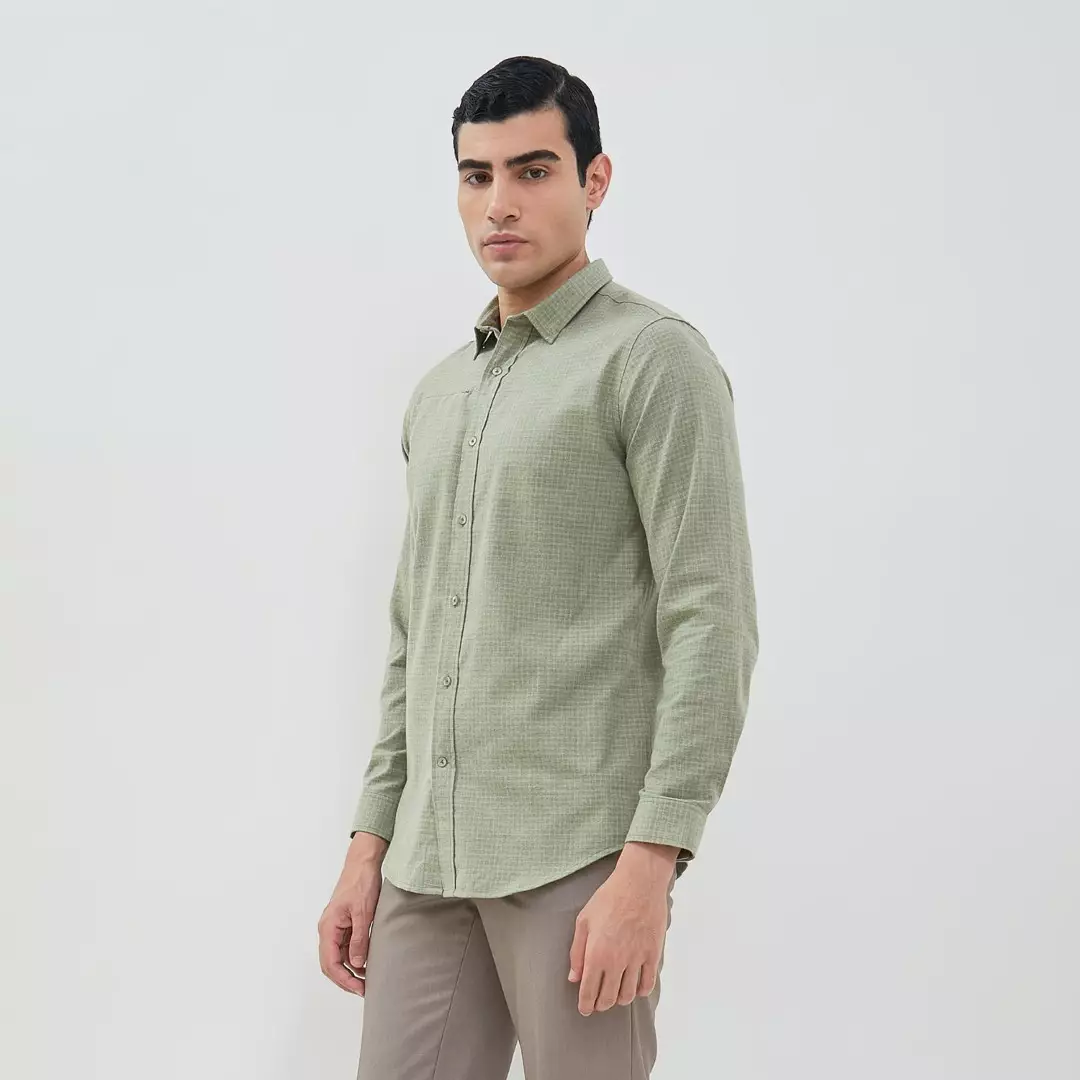 Jobb Presley Kemeja Pria Lengan Panjang Slim Fit Hijau Colour Green