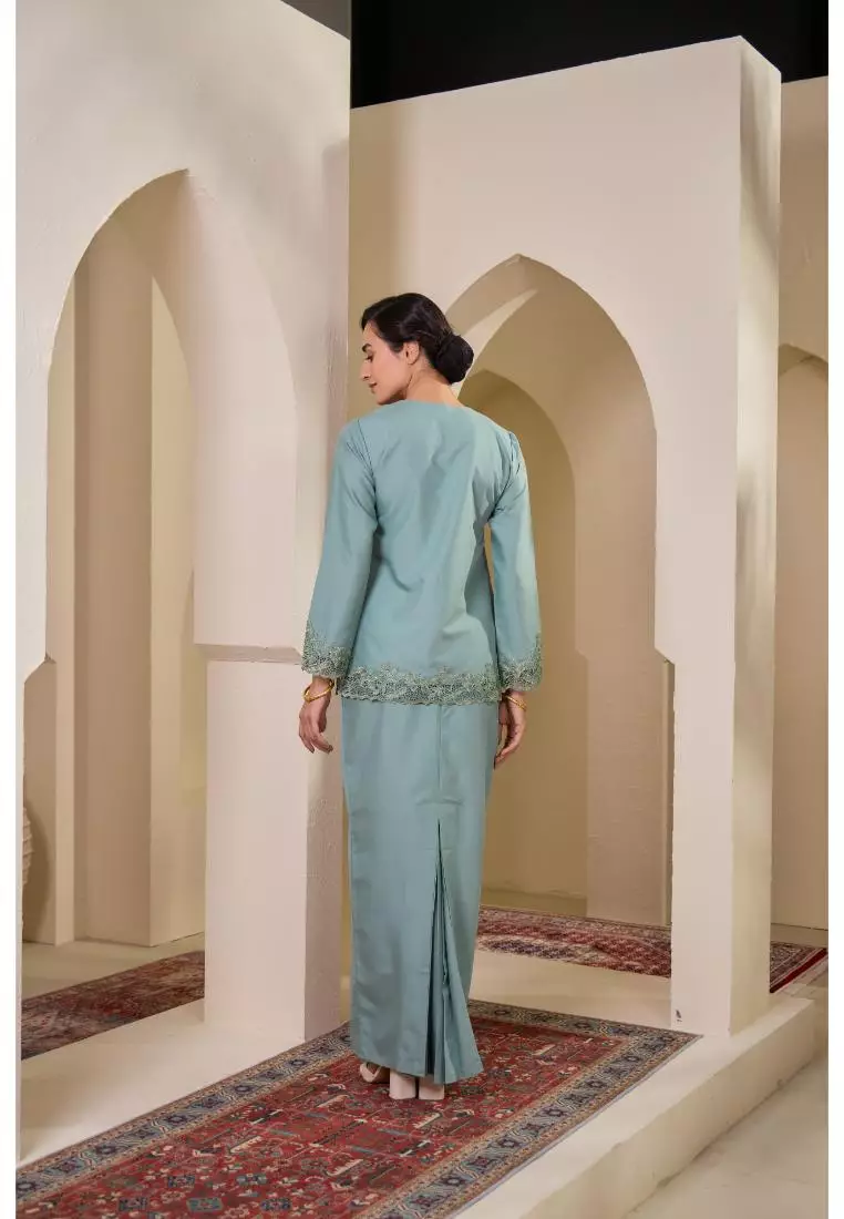 Kurung Kedah Sulam Kadeera