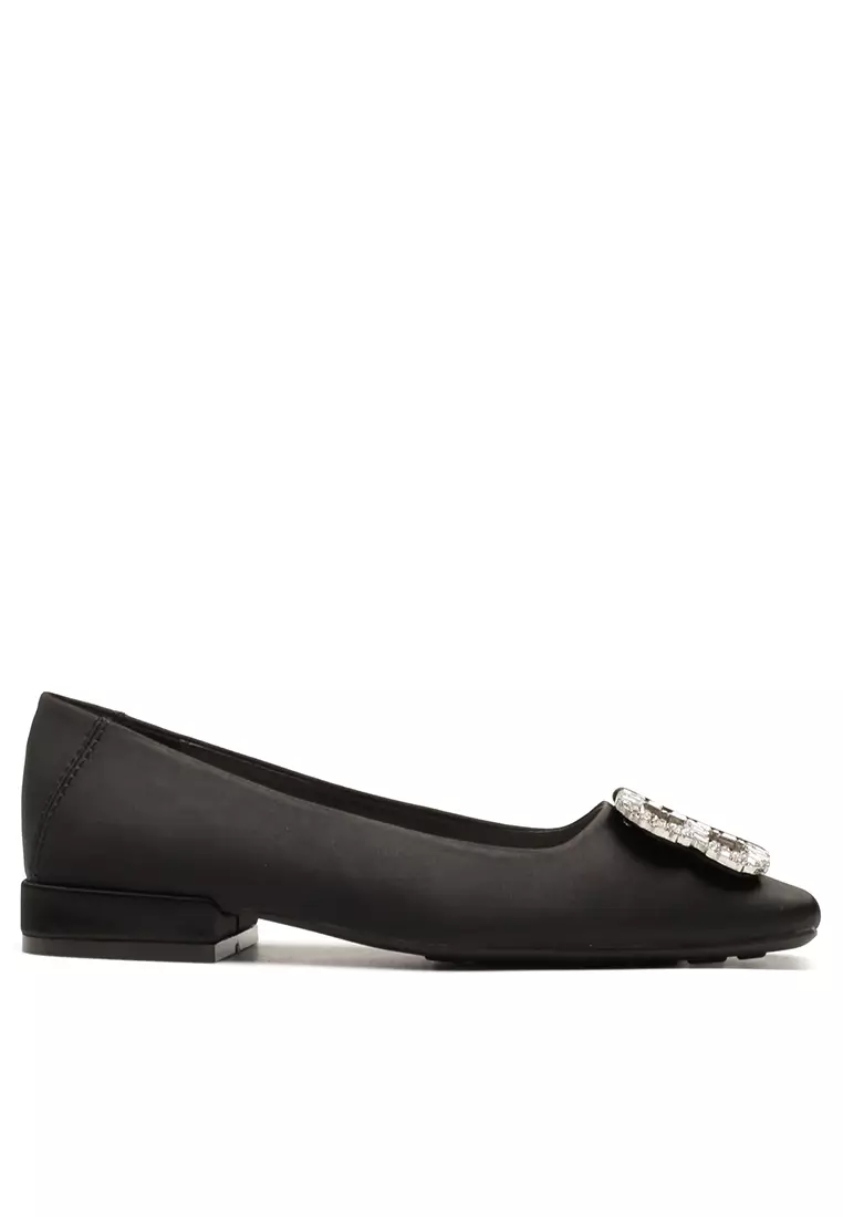 Discount on Twenty Eight Shoes  shoes - SKU: 2cm Rhinestone Buckle Satin Pumps Hs263-7