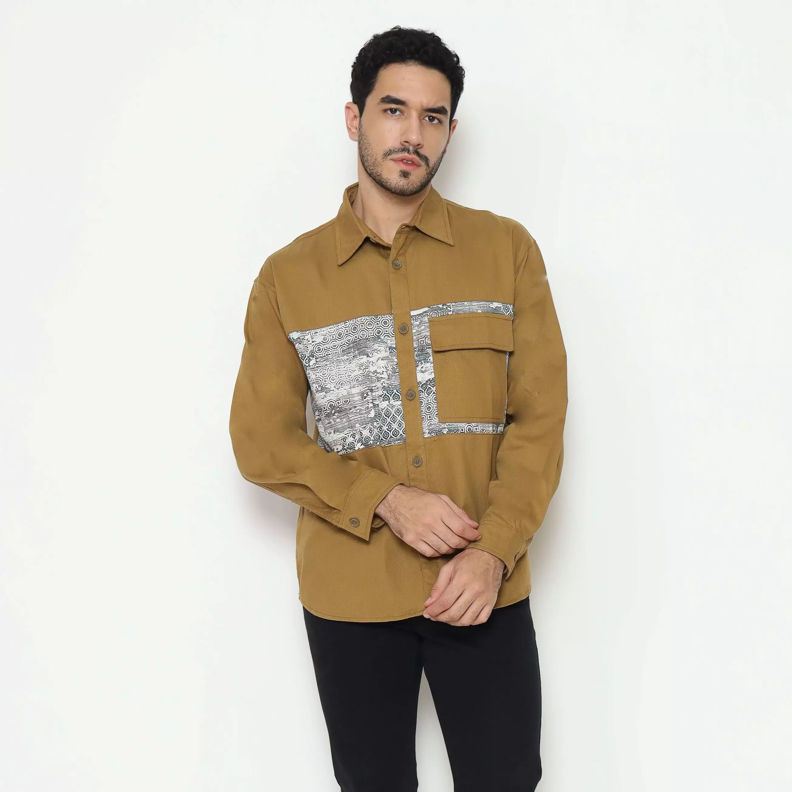 AMK Kemeja Pria Lengan Panjang SHP Lionel L/S Camel