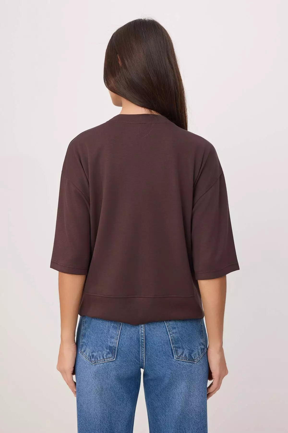 Brown Oversized /Wide Fit Low Sleeve Three Quarter Soft Touch Knitted T-Shirt Twoss26Ts182