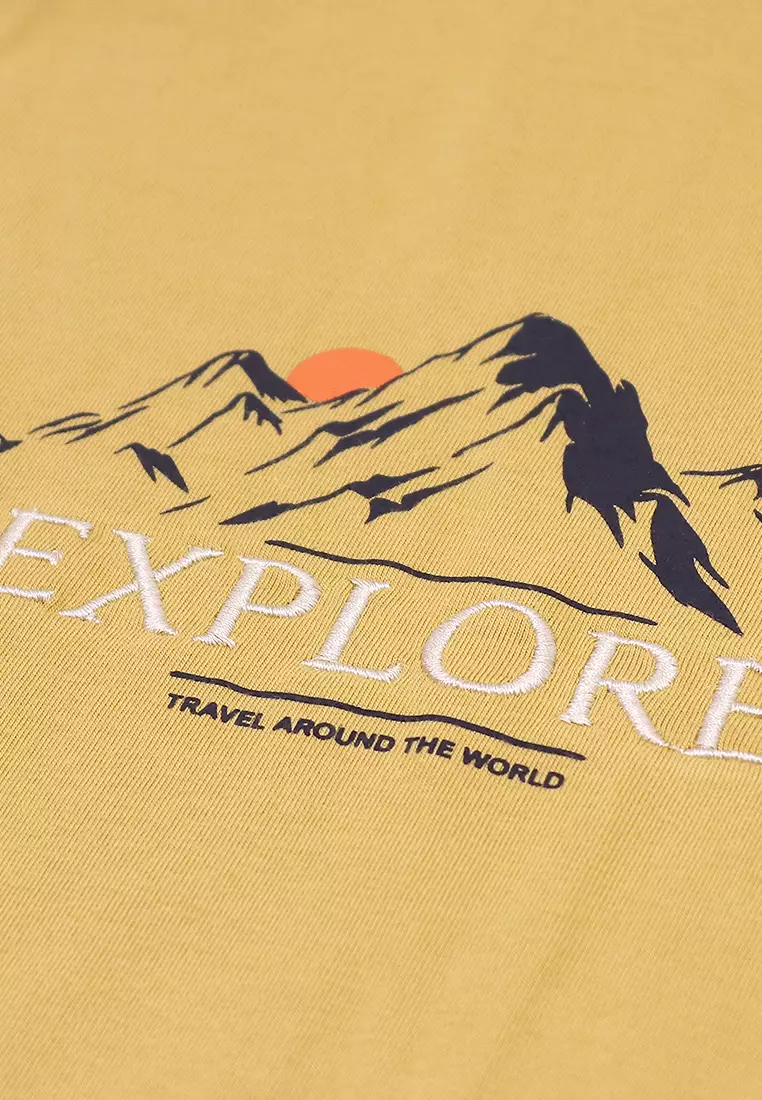 Men's Graphic T-Shirt "Explore"