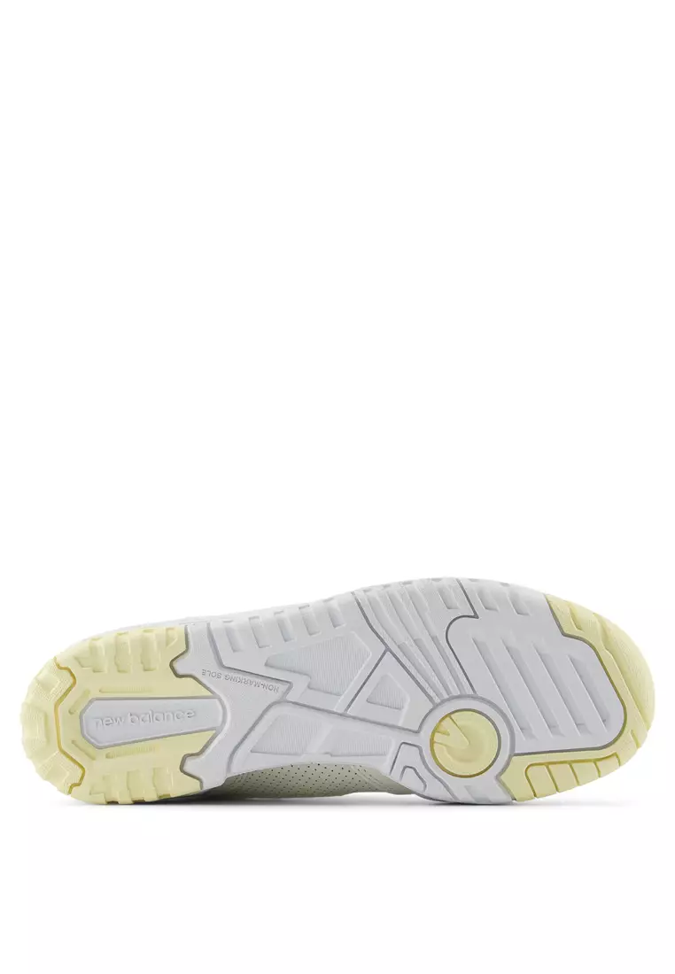 550 Classic Lifestyle Shoes