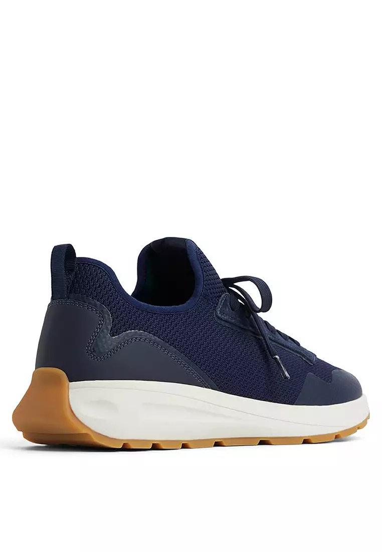 Garrick Sneakers
