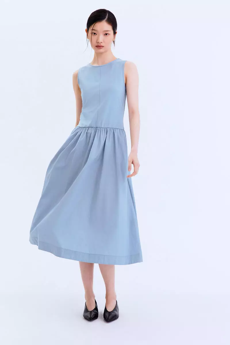 Sleeveless cotton dress