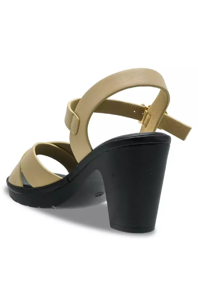 Women Slip On Casual Sandals - 240171235