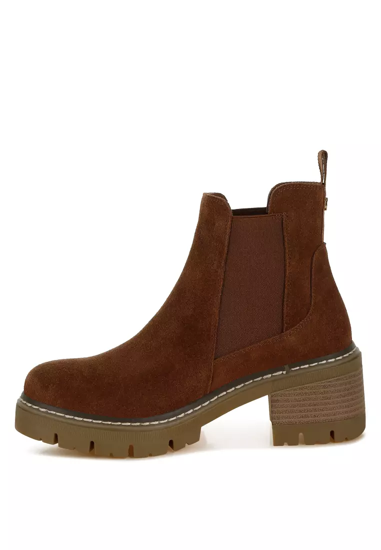Suede Chunky Chelsea Boots in Brown