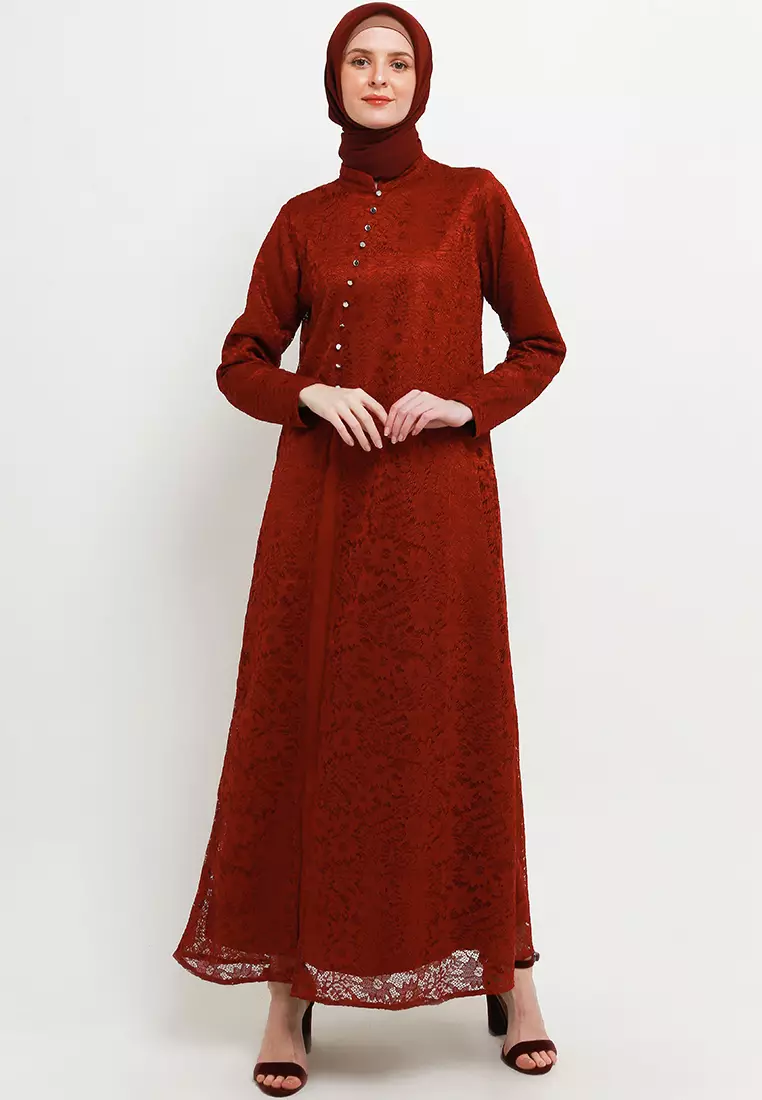 Ashia Lace Maxi Dress In Maroon