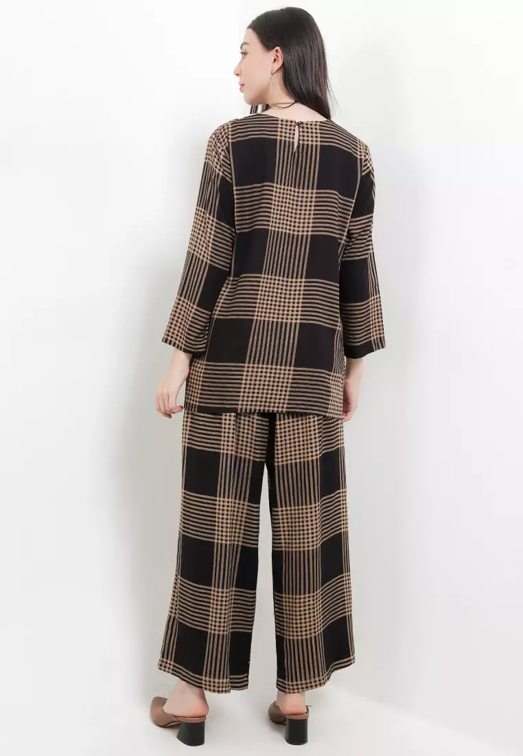 Satay Look Motif Kotak-kotak