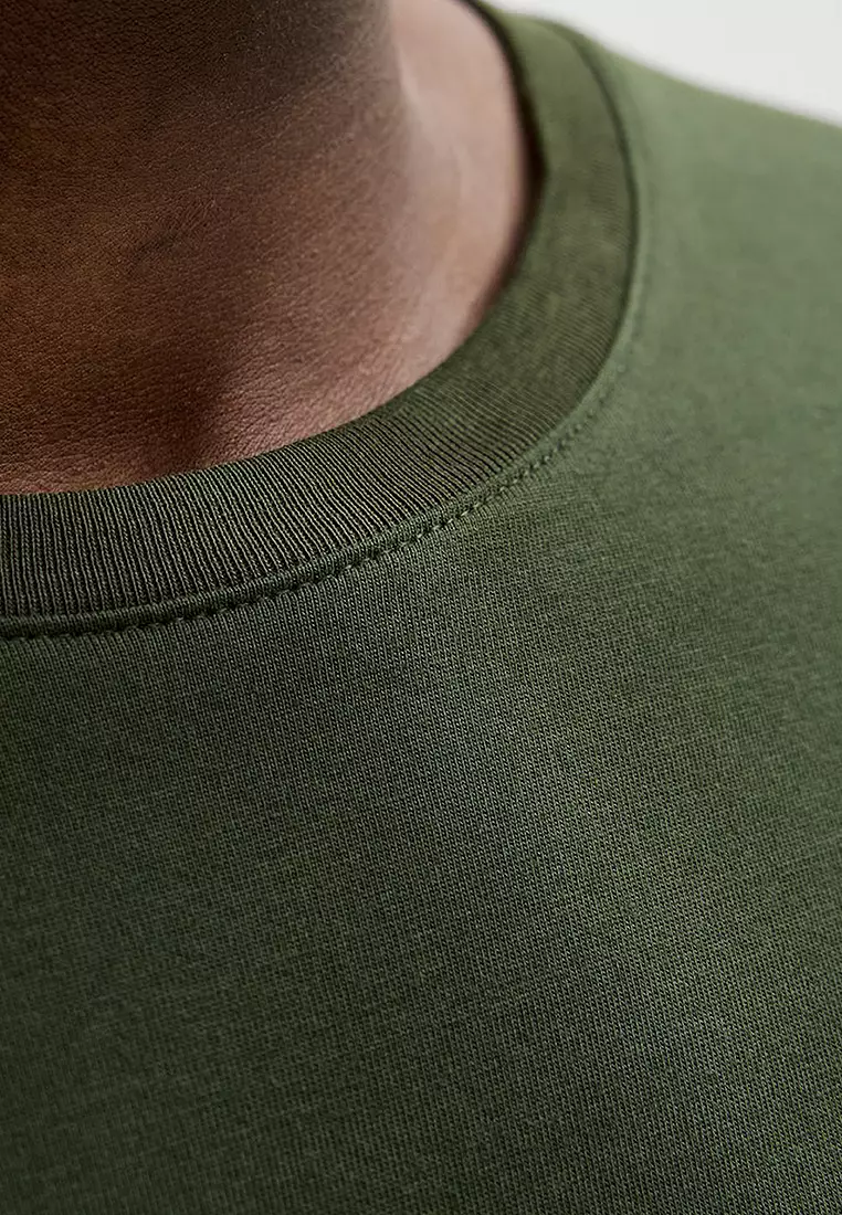 Christmas Short Sleeves Crew Neck Tee