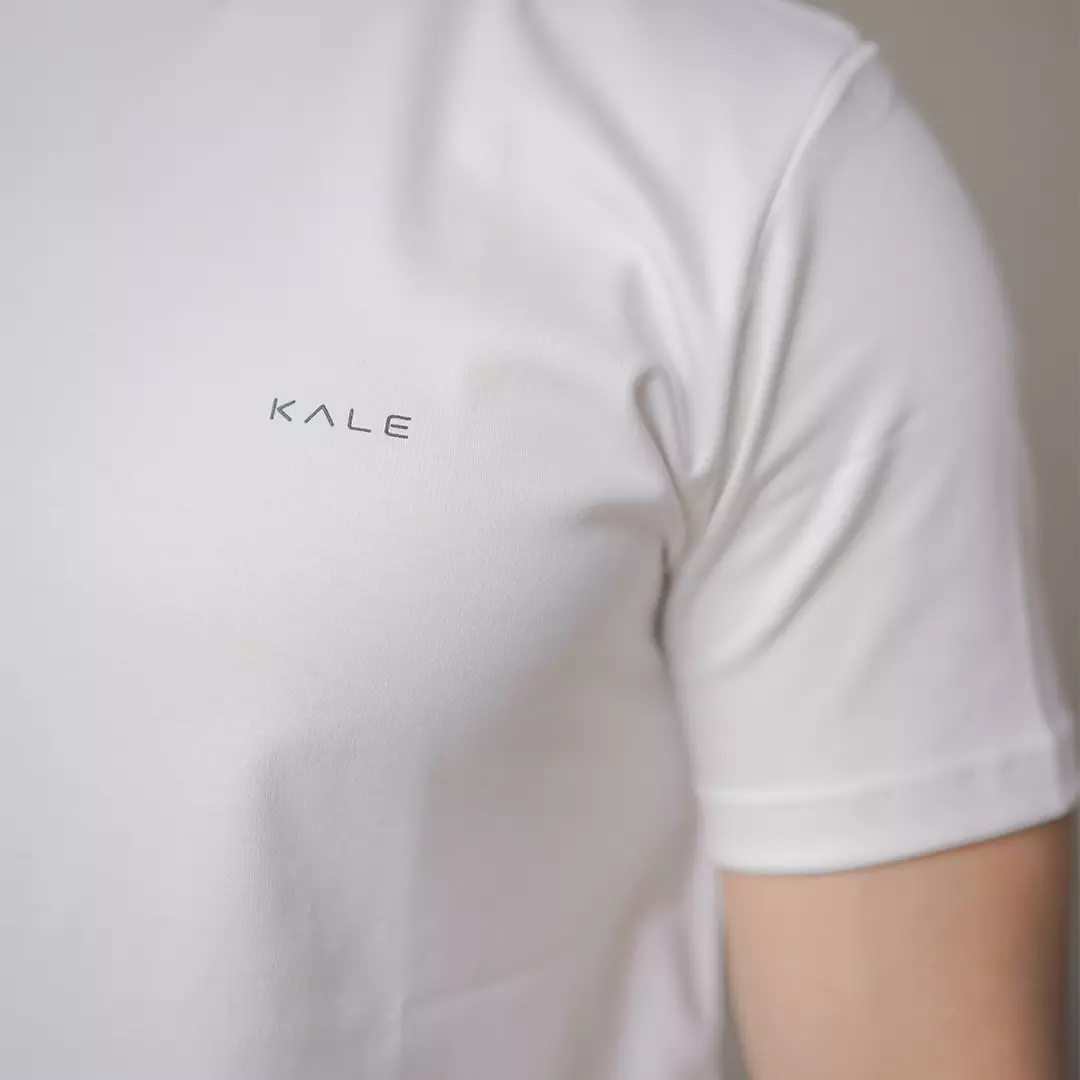 Kale JUNO WHITE/ Cotton Cloudy / Atasan Kaos Pria / Kaos Basic Pria
