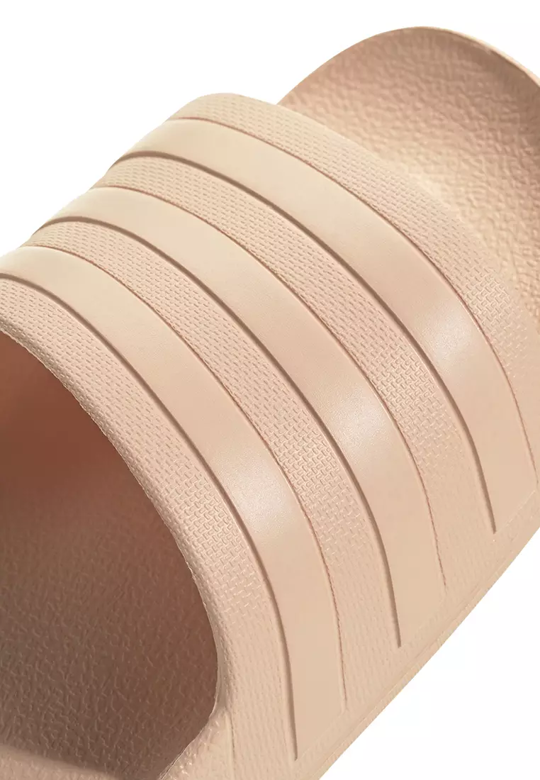 Adilette Aqua Slides