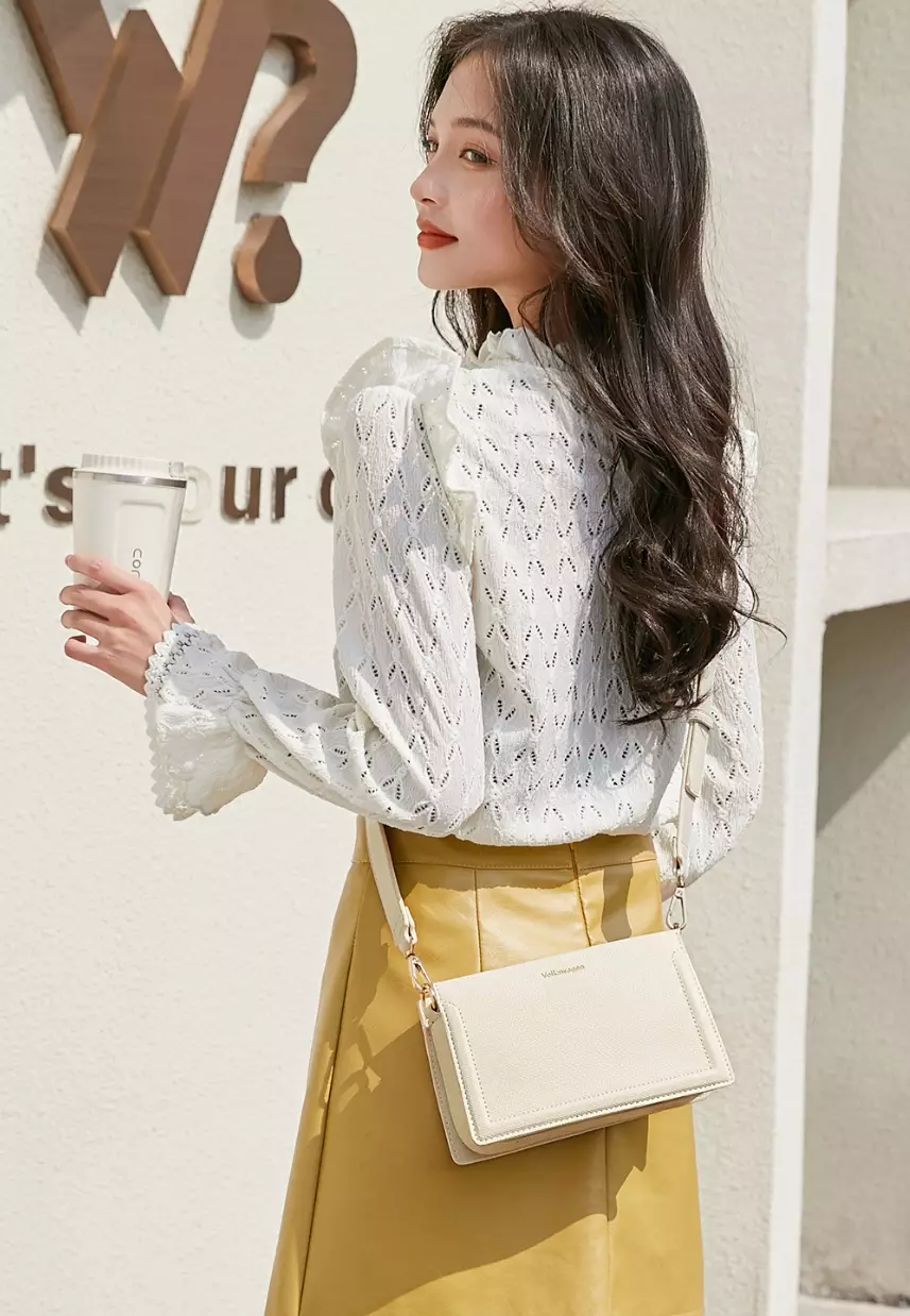 white crossbody bag