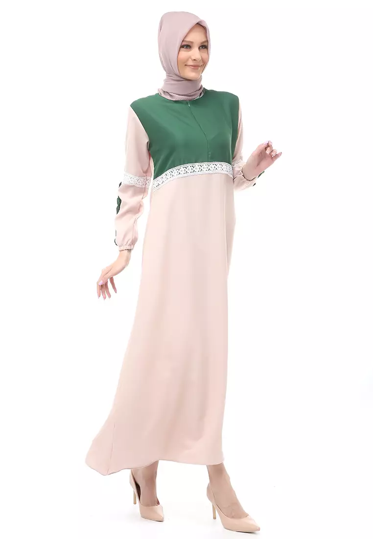 Velicia Gamis Muslimah Wanita Motif Polos Long Sleeve Regular Fit - Cream