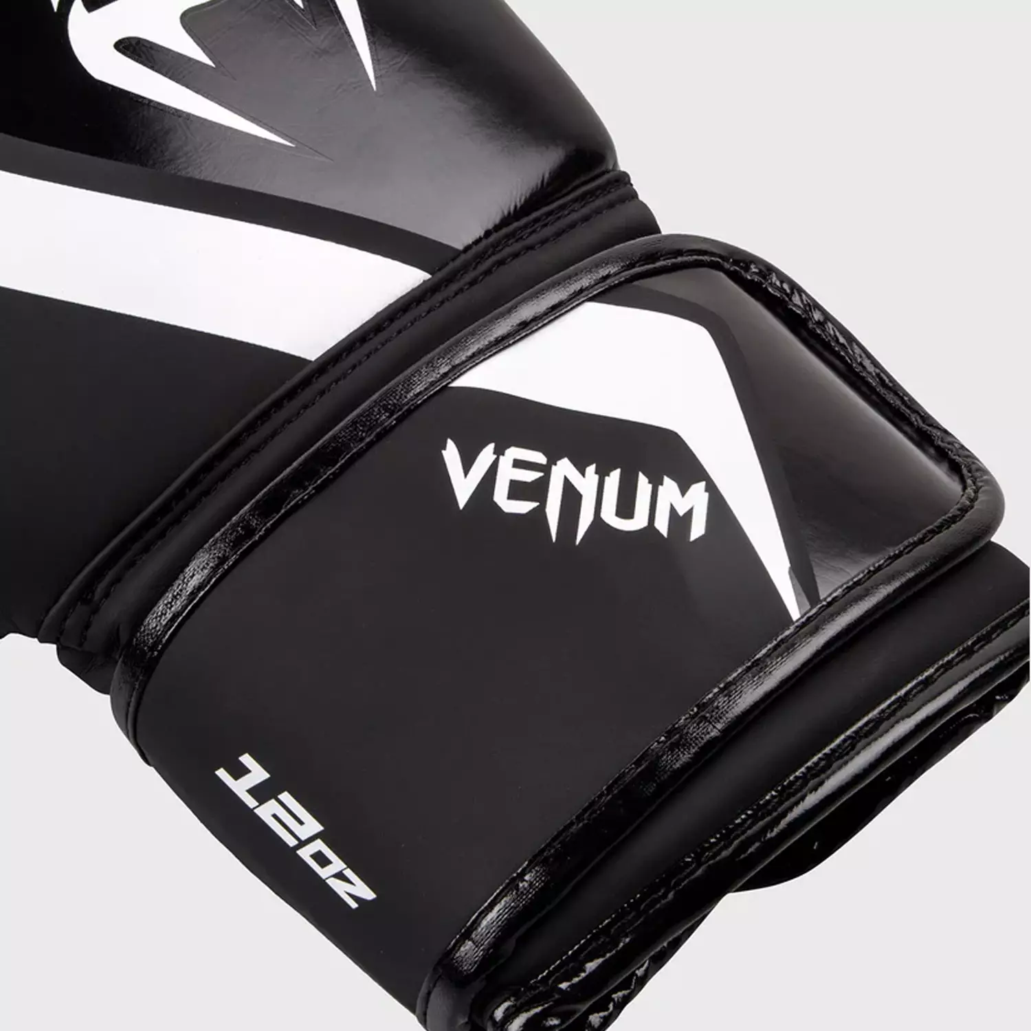 Sarung tinju boxing glove Venum Boxing Gloves Contender 2.0 Black/Grey White 10oz