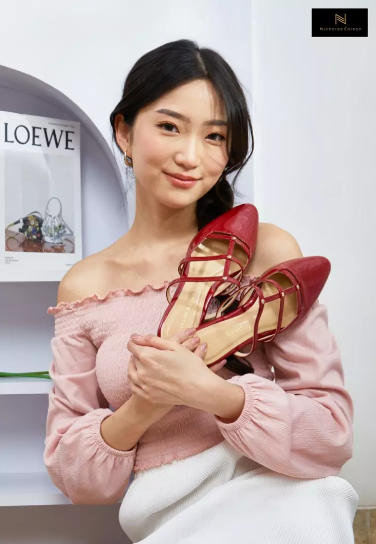 Nicholas Edison Flat Nabila Maroon