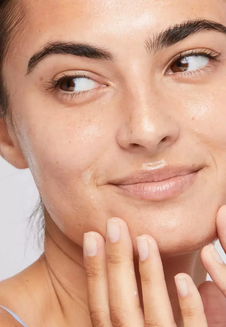 calm water gel, calms and hydrates sensitive skin