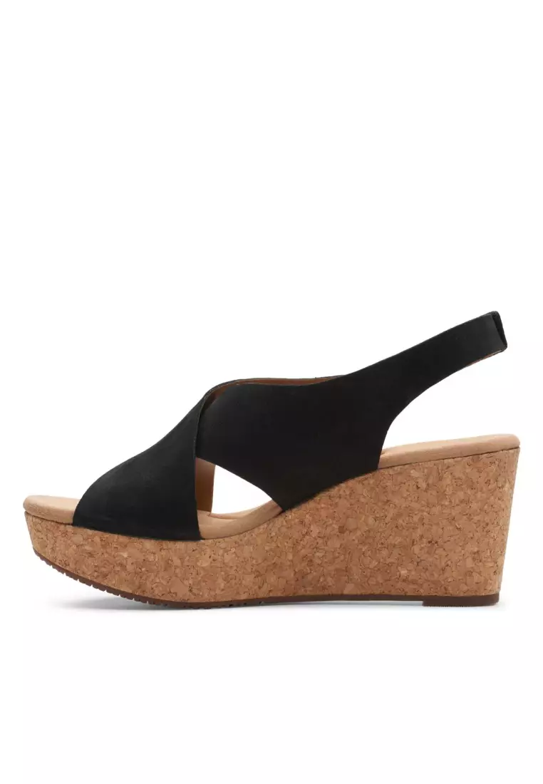 Clarks annadel online eirwyn wedges