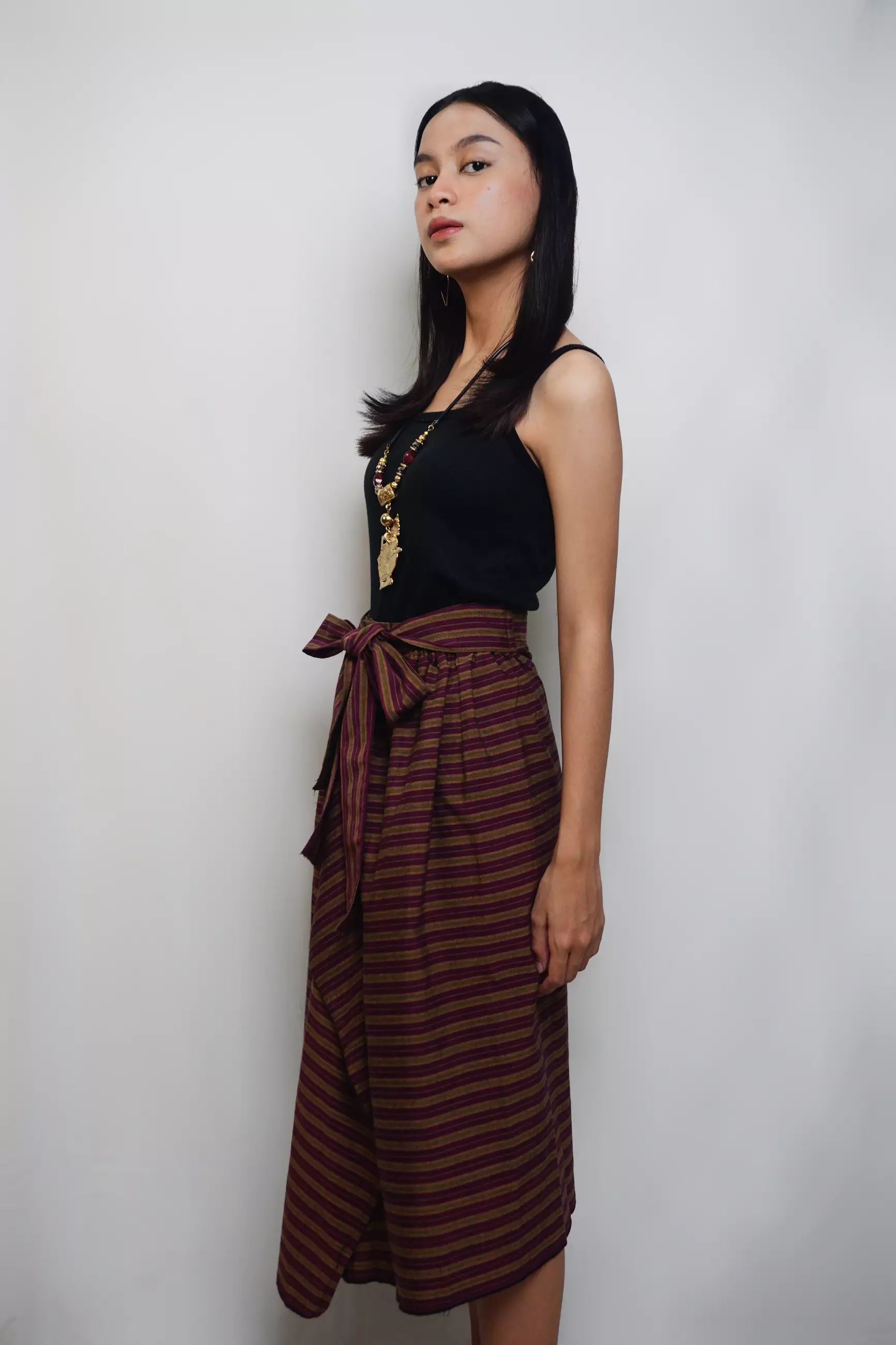 Nahera Saroong Lurik Wanita