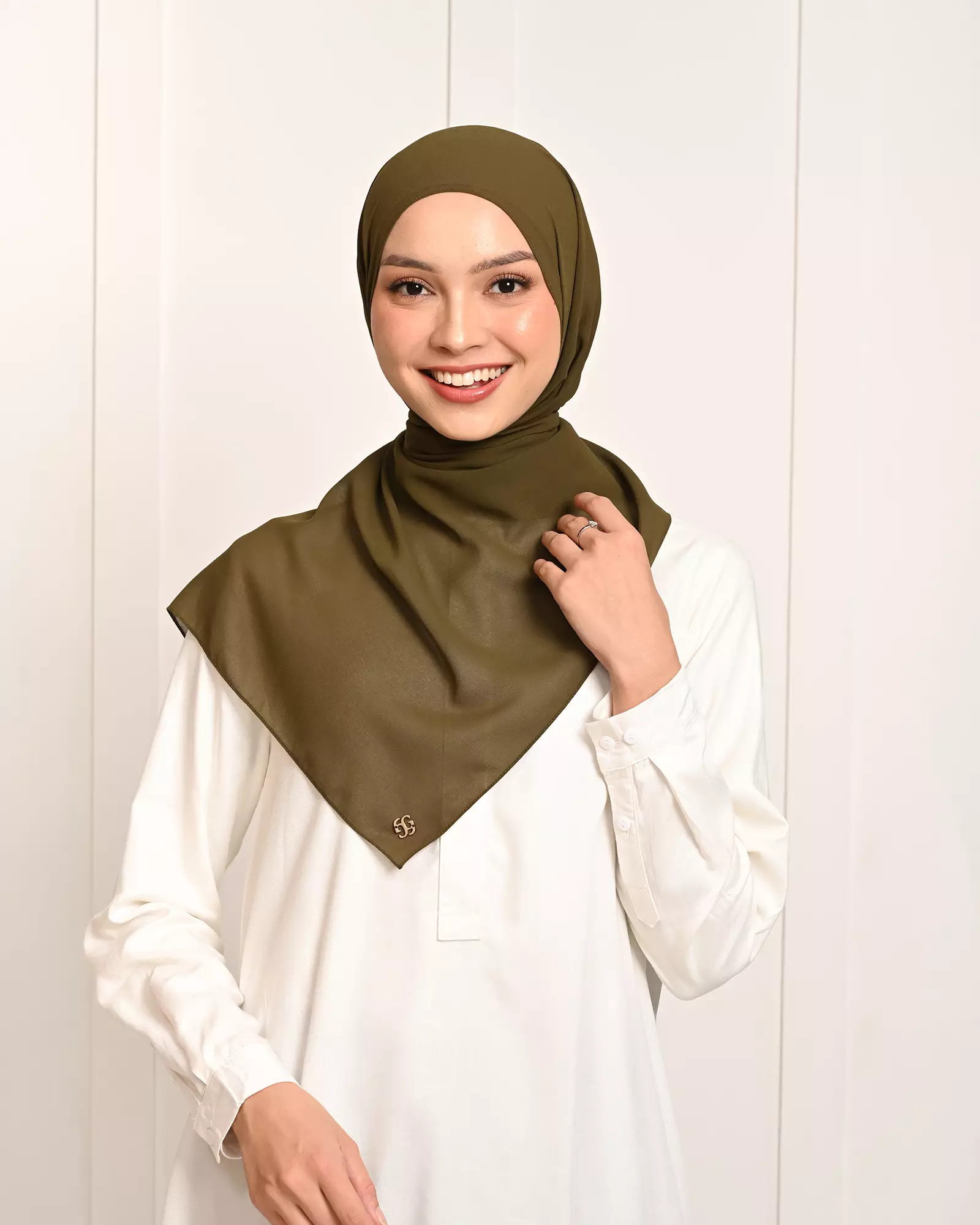 Geulis.id EVERYDAY CERUTY SHAWL (10 warna) Hijab - OLIVE