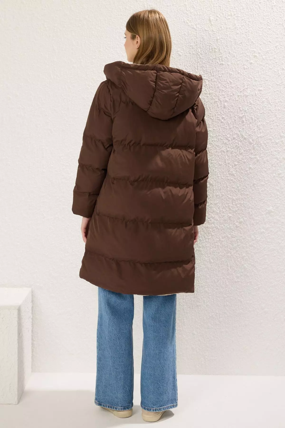 Dark Brown-Ecru Double-Sided Hooded Water Repellent Long Puffer Jacket TWOAW23MO00052