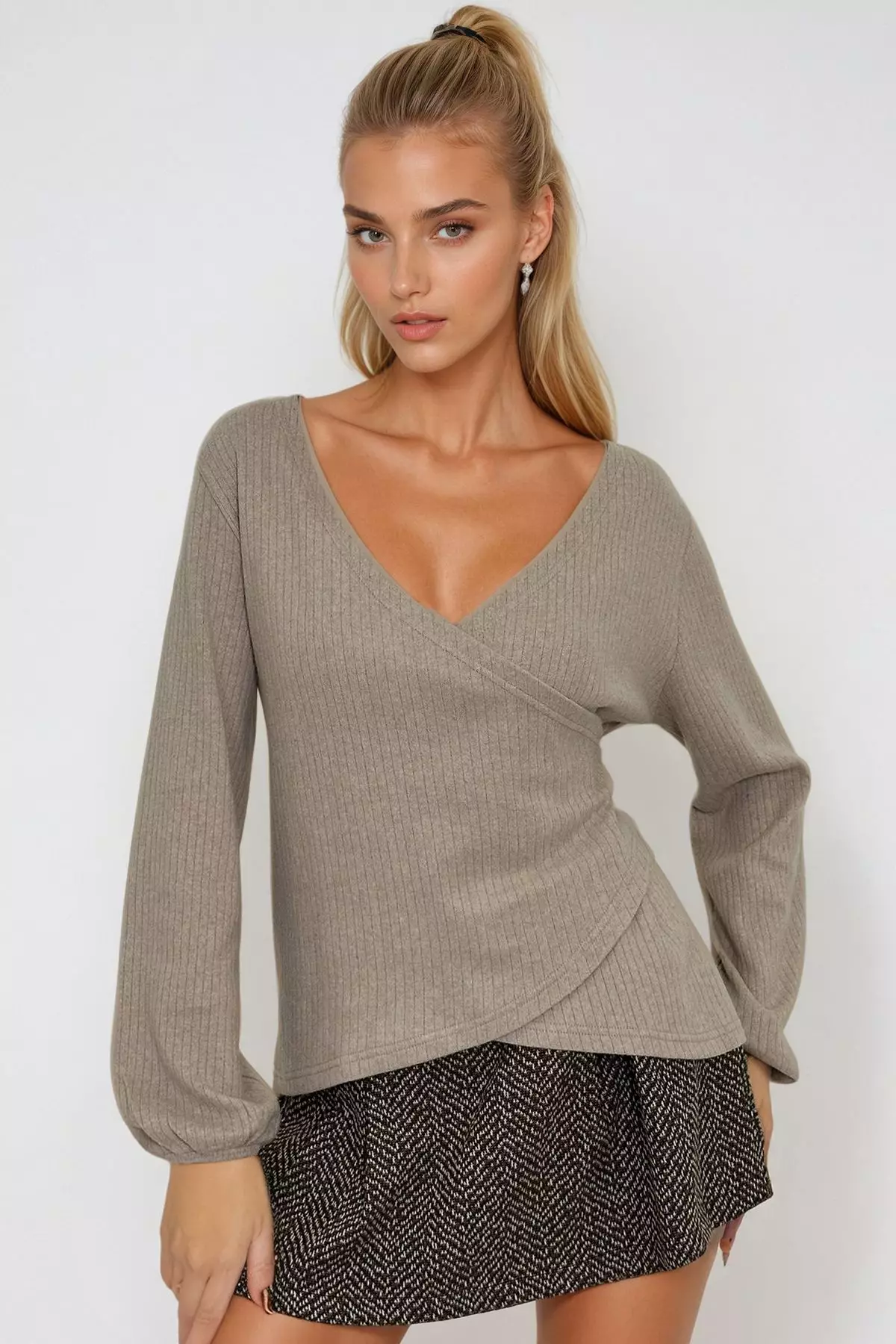 Long Sleeves Wrap Top