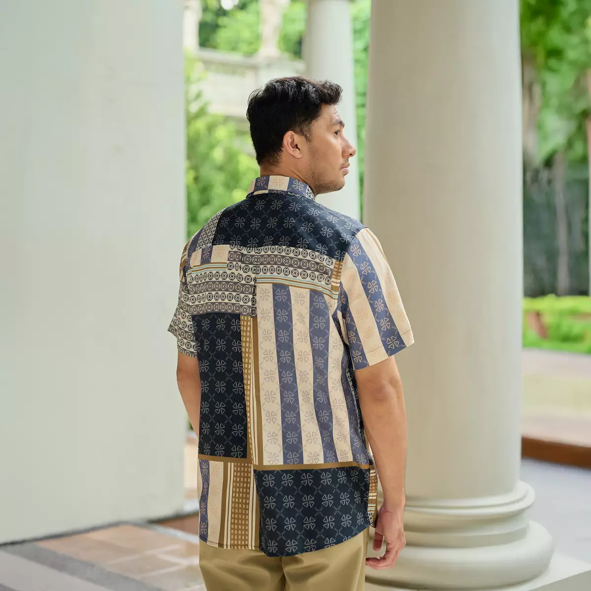 ZM Zaskia Mecca - Maziz Night Plus Size Kemeja Koko Pria Lengan Pendek - Edisi Monogram