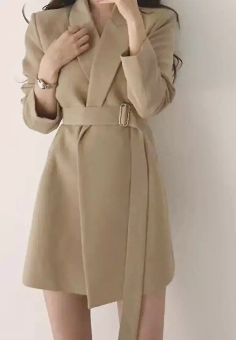 VANSA Simple Belted Blazer  VCW-C803