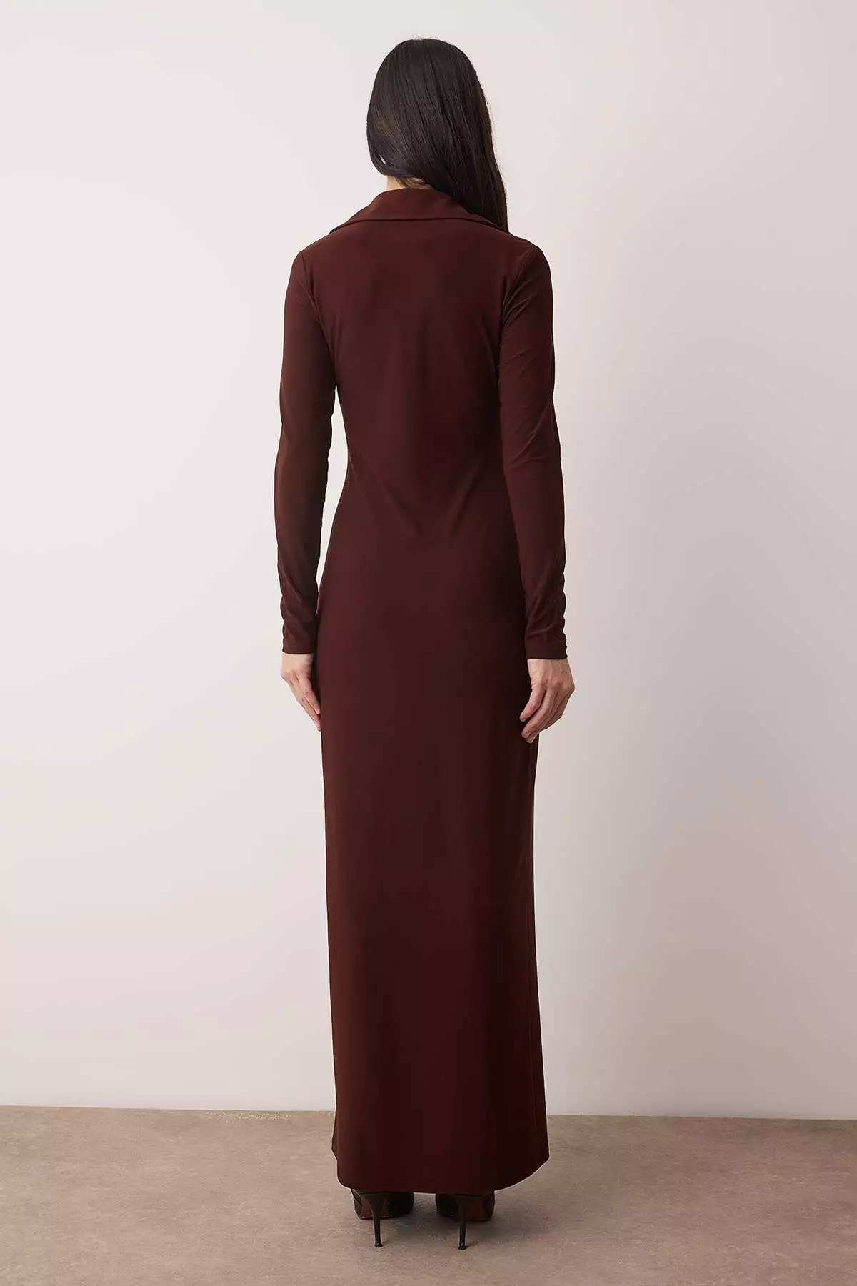 Brown Polo Collar Buttoned Bodycone/Fitted Maxi Knitted Dress Twoaw26El11