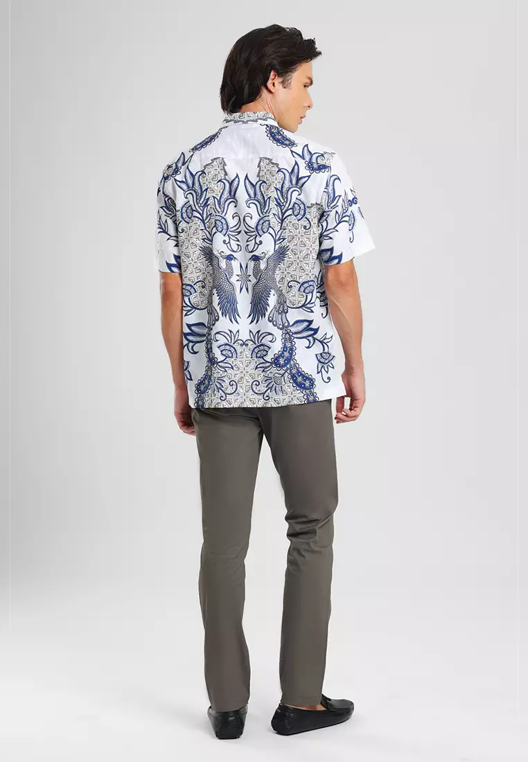MANZONE - Kemeja Batik Lengan Pendek Pria Wirasaba Comfort Fit - Beige Warna Beige