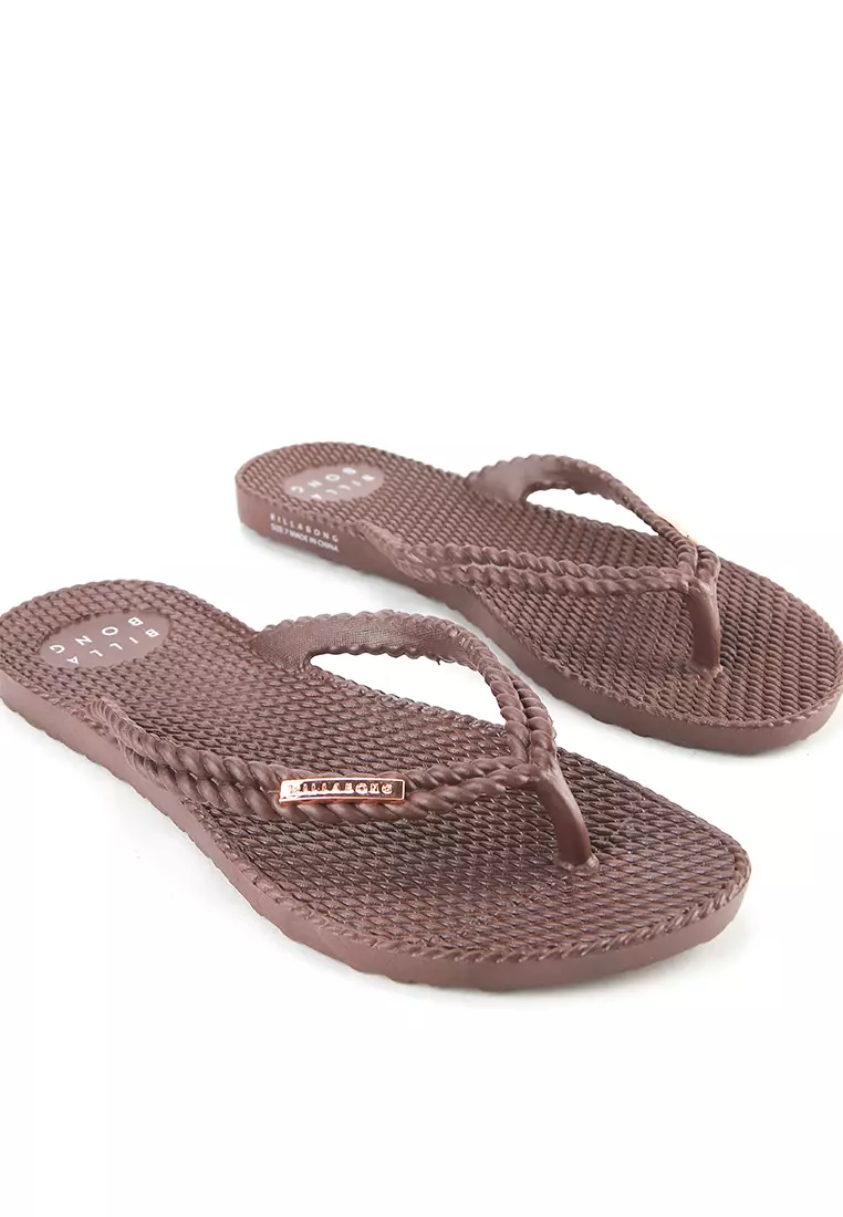 Kick Back Thong - Solid