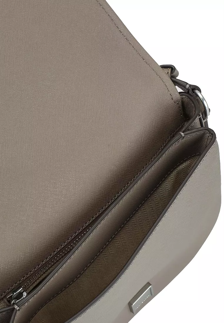 Tory burch emerson crossbody sale