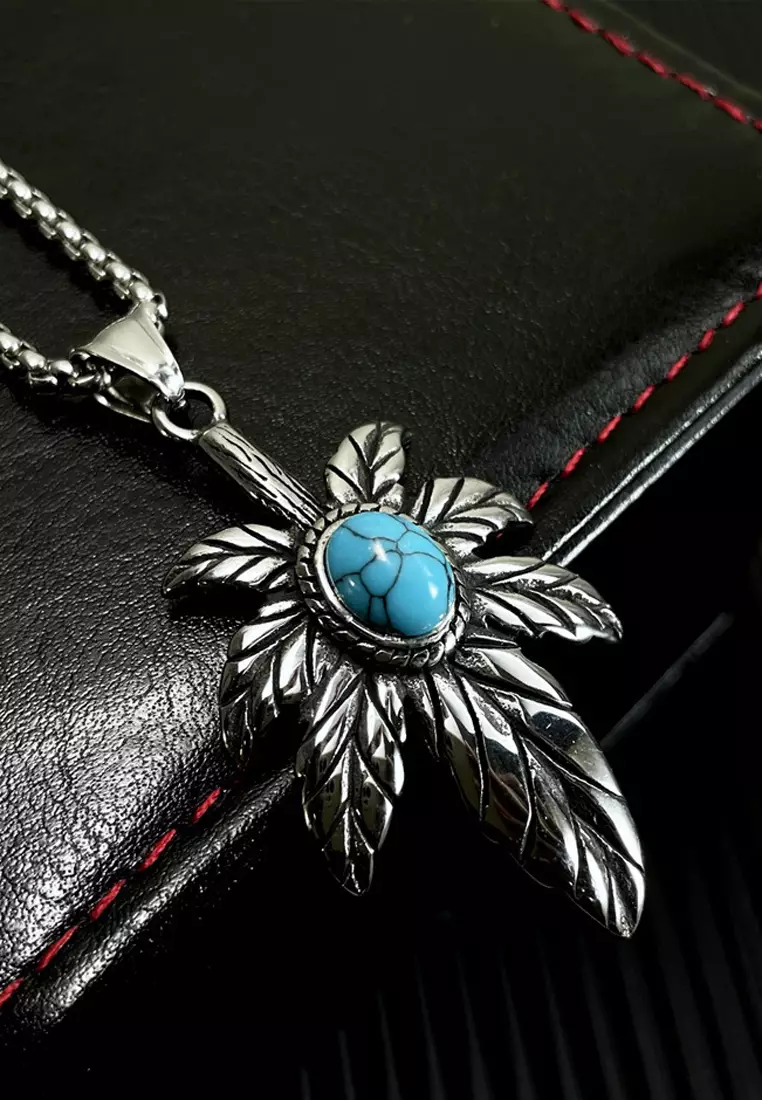 Retro Pendant Necklace