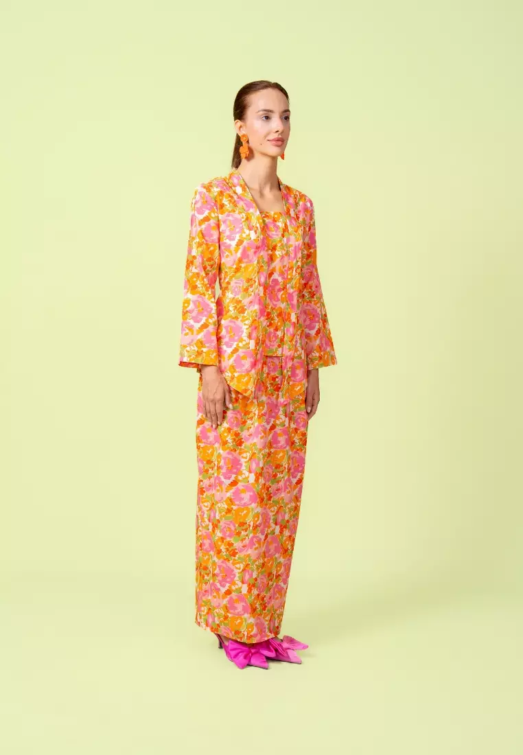 Bayu Somerset Agnes Kotabaru Kebaya - Jenna White