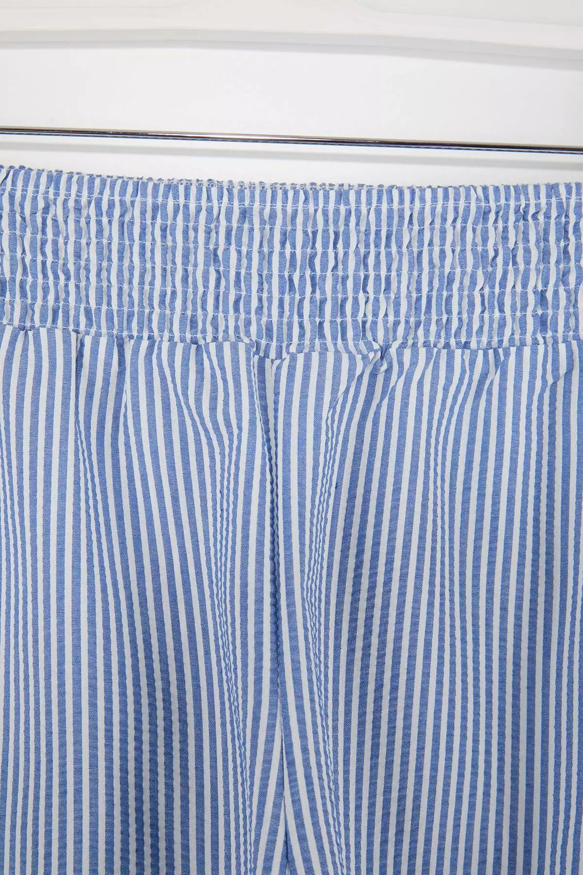 Beachwear Blue Striped Seersucker Textured Fabric Plus Size Beach Shorts Tbbss26Ap00007