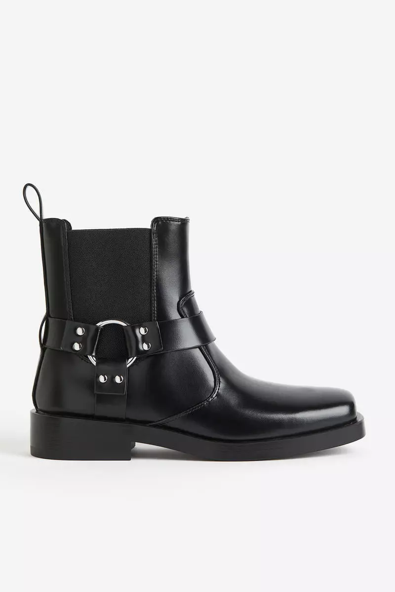 Discount on H&m  shoes - SKU: Boots