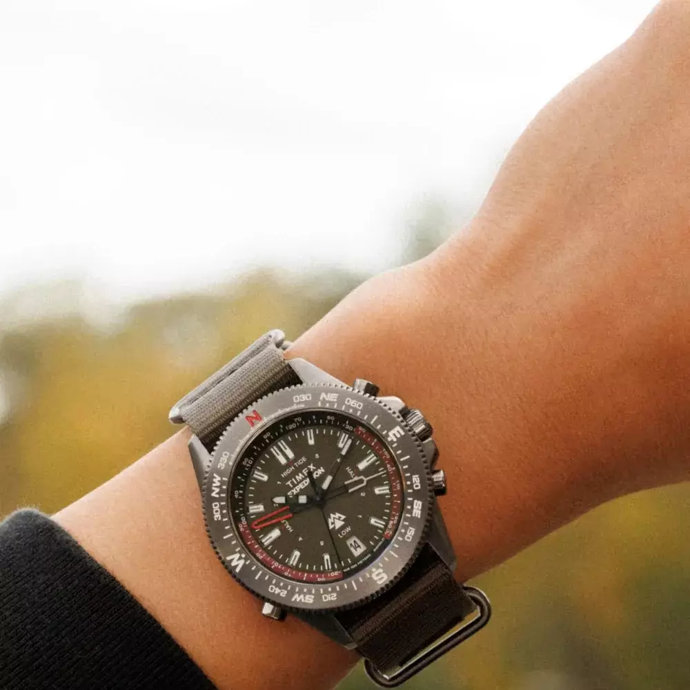 Jam Tangan Pria Timex Expedition Tide Temp Compass Green Dial Green Fabric Strap TW2W91100V5 Original