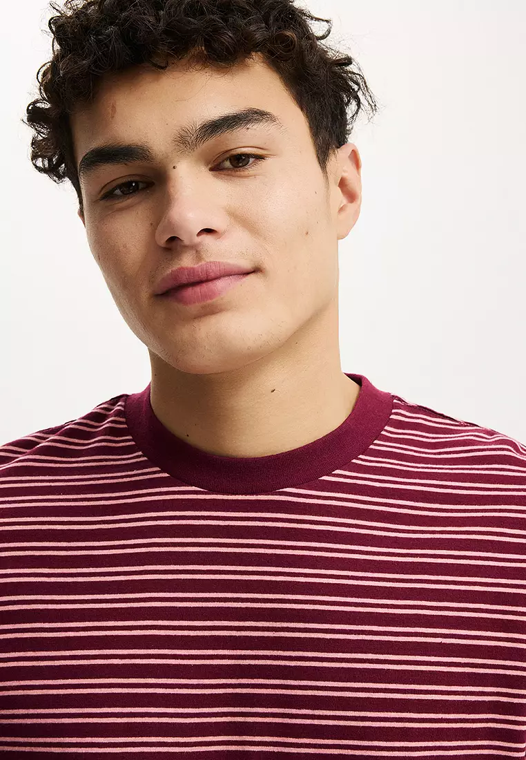 Cropped Fit T-Shirt