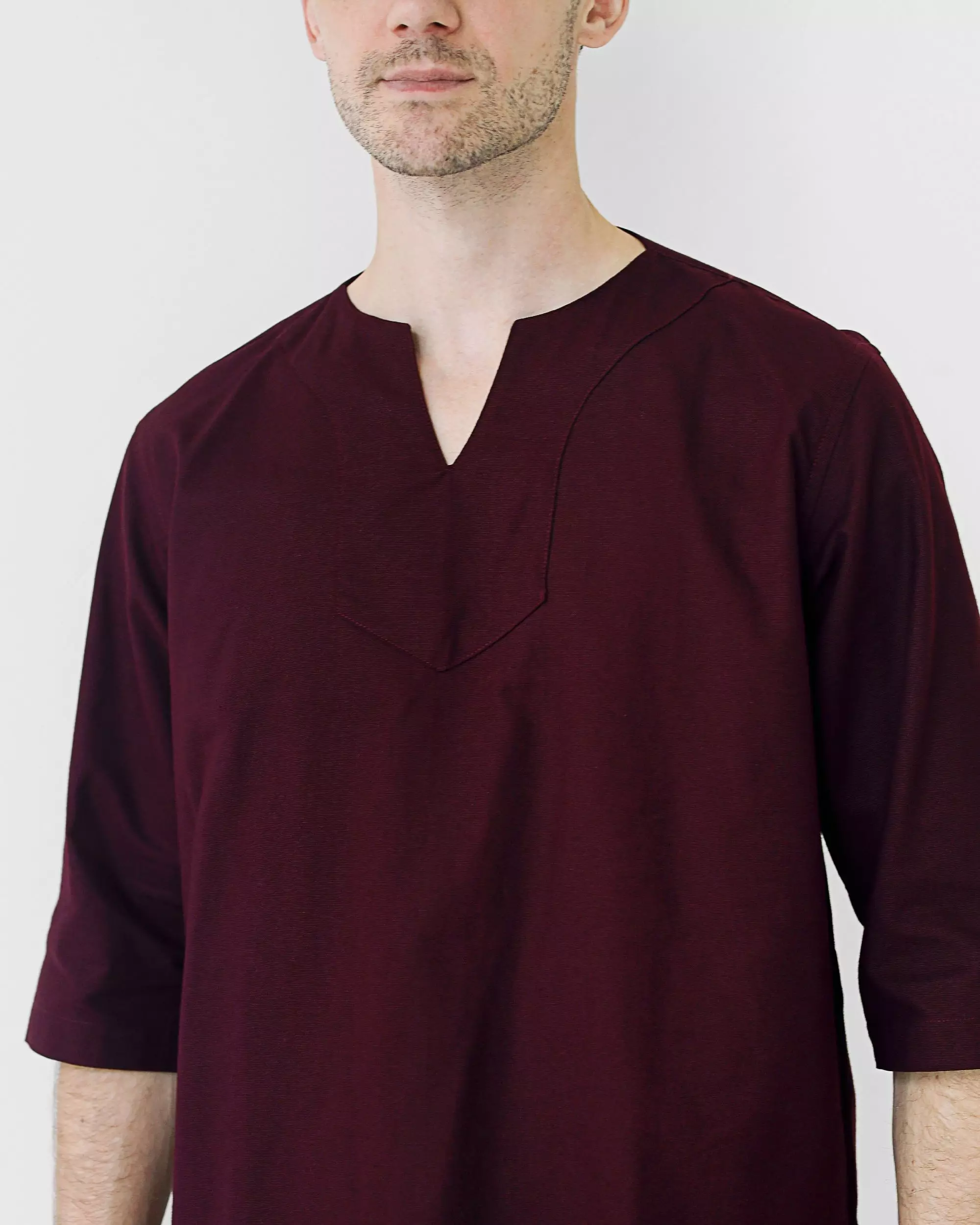 Cotton Well Morocco Shirt Burgundy | Kemeja Koko Pria Kerah V Neck Maroon