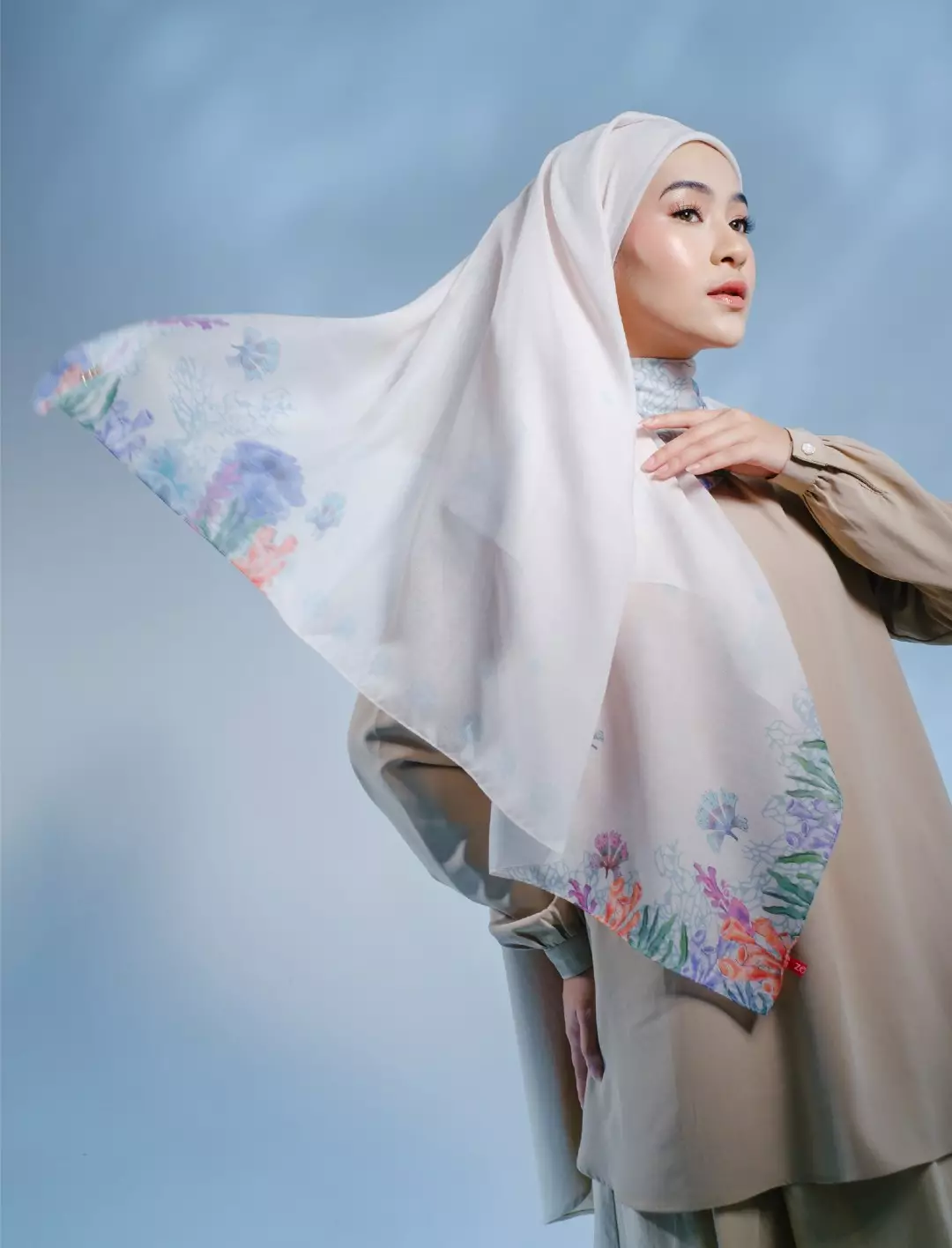 CASPIA Scarf Sand - Kerudung Hijab Segiempat Motif With BOX - Bahan Nesla - Ukuran 115x115