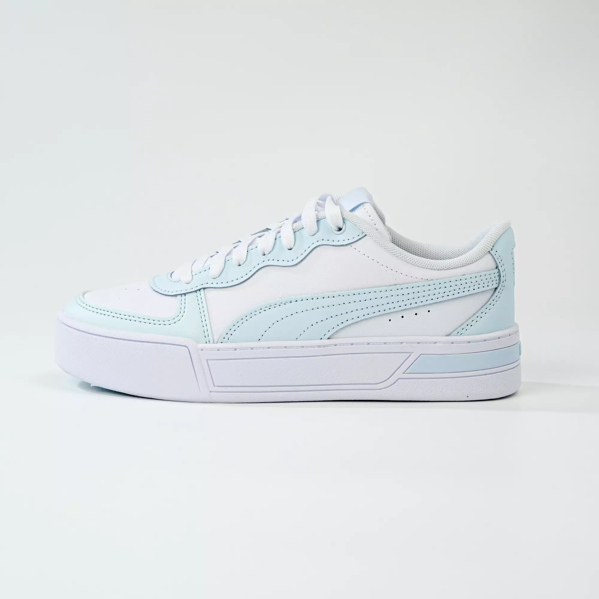 PUMA Skye Women's Sneakers