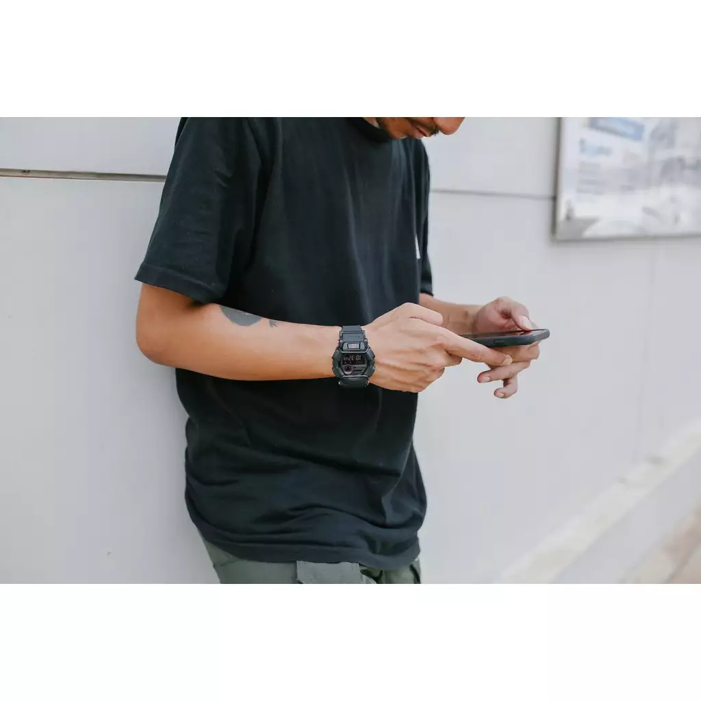 Casio G-Shock Jam Tangan Pria GD-350-1BDR Digital Waterproof