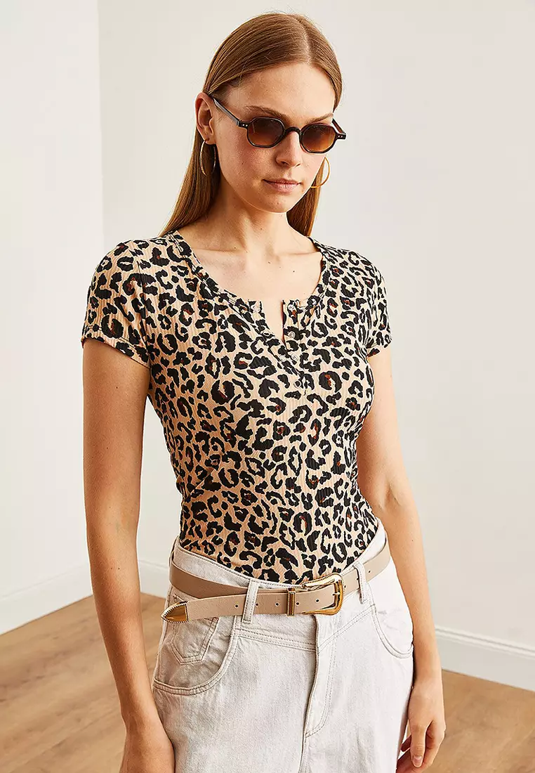 Women's Snap-On Camisole T-shirt BLZ-19000171