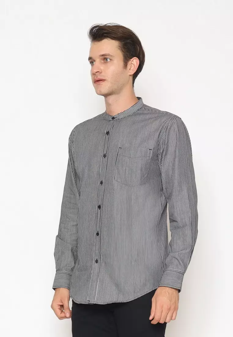 POLICE Kemeja Salur Koko Krah Shanghai Regular Fit Lengan Panjang Pria Hitam