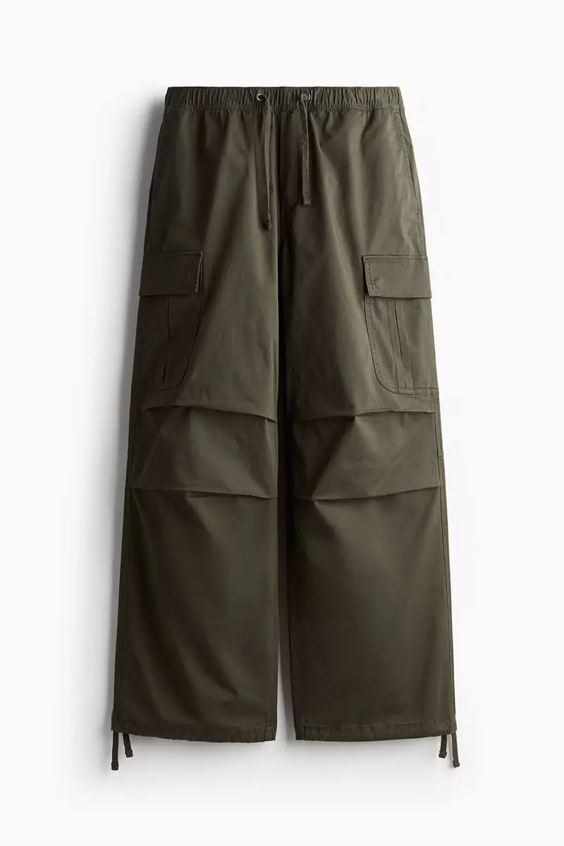 Loose Fit Cargo trousers